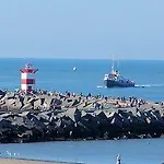 شقة Sea & Dunes *